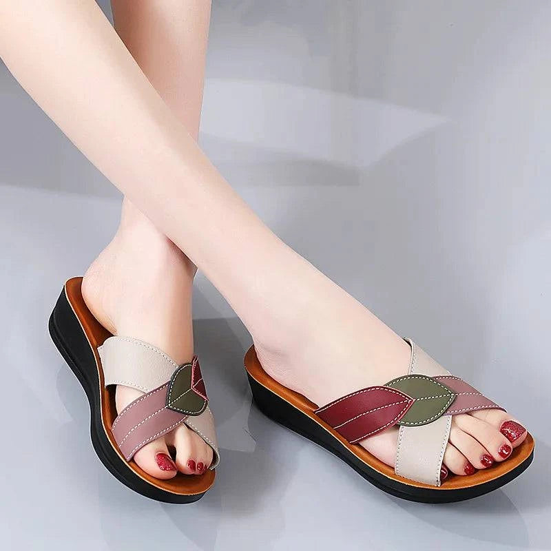 Slippers Women Leather Shoes Wedges Open Toe Casual Anti Slippery Slides Fashion Outside Beach Leaf Shaped Sandals 43 Sizes - Trendy Hati