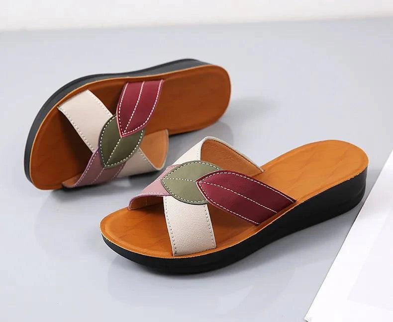 Slippers Women Leather Shoes Wedges Open Toe Casual Anti Slippery Slides Fashion Outside Beach Leaf Shaped Sandals 43 Sizes - Trendy Hati