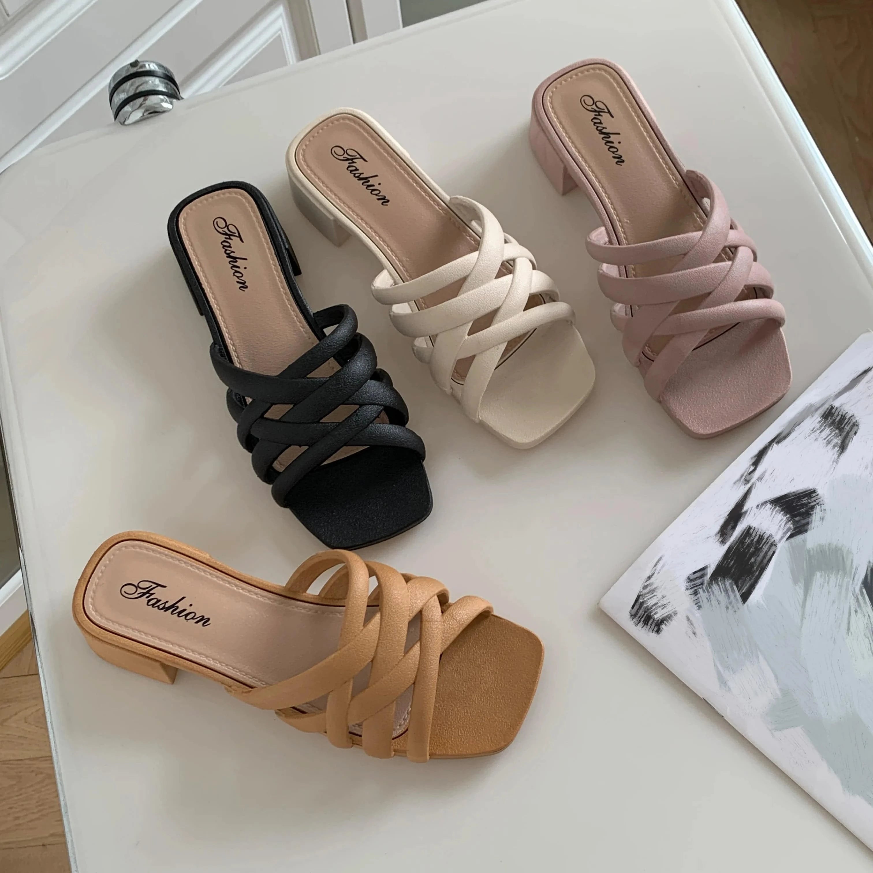 Women Fashion Summer PVC Outside To Wear Mid-Heel Slippers Casual Beach New Thick Heel Sandals Hollow Women's Shoes - Trendy Hati